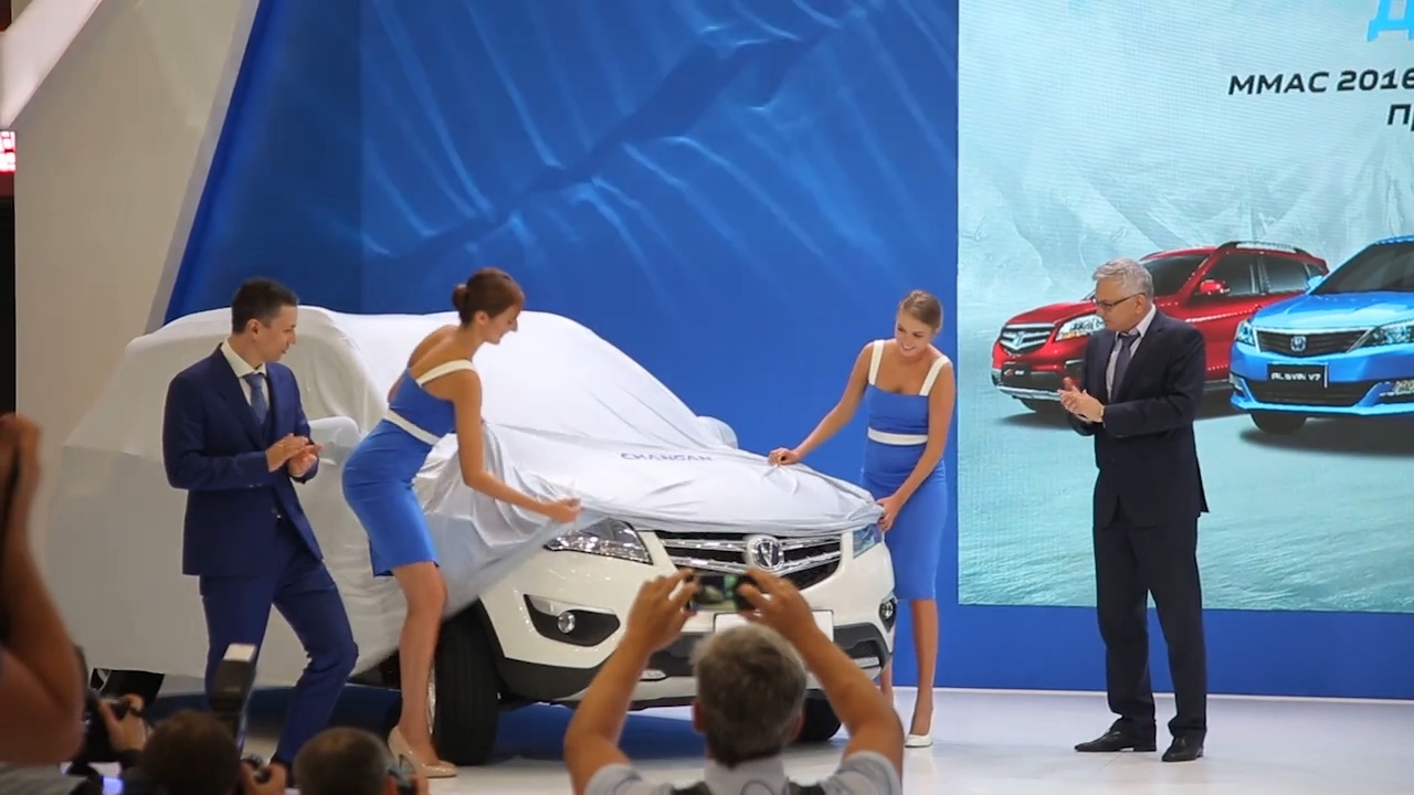 Changan Automobile — детали экспозиции на автосалоне